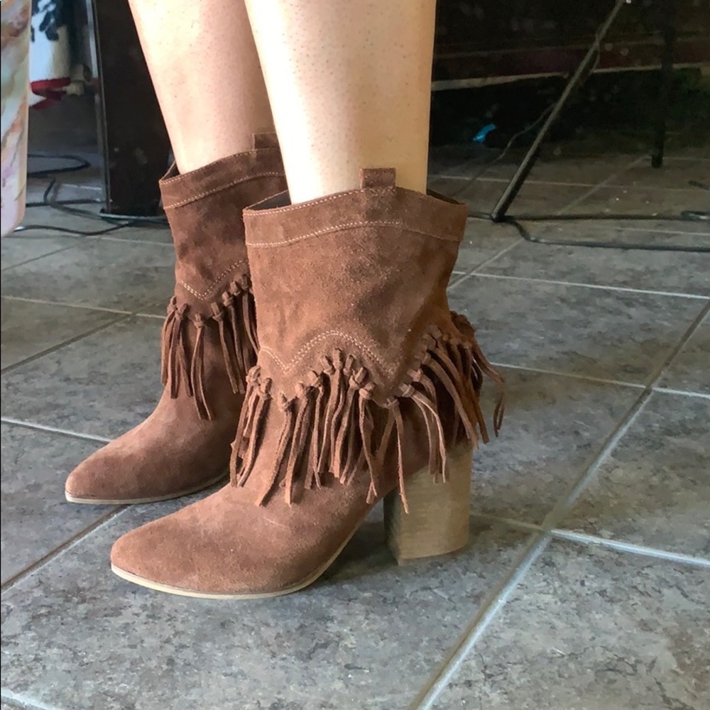 Brand new brown suede fringe booties